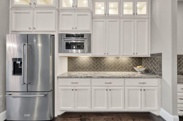 253 Marble Garden Lane, Conroe, TX 77304