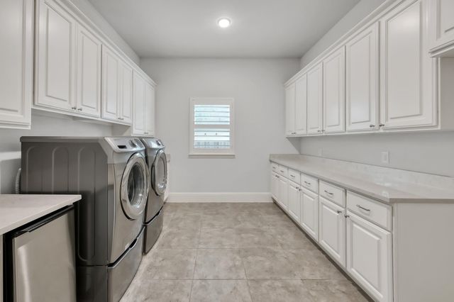 253 Marble Garden Lane, Conroe, TX 77304