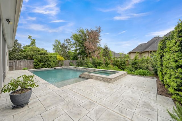 253 Marble Garden Lane, Conroe, TX 77304