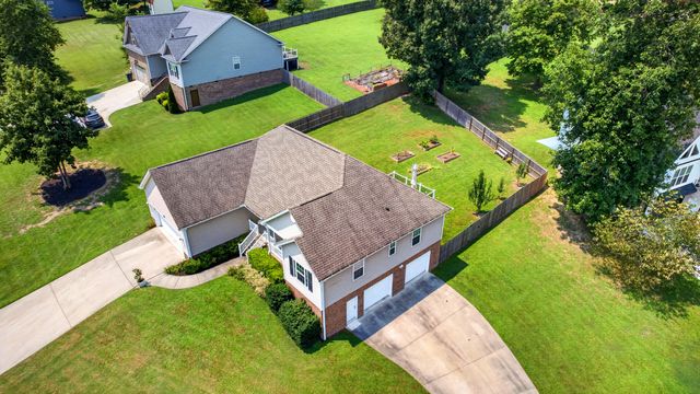 142 Orrie Moss Court SE, Cleveland, TN 37323
