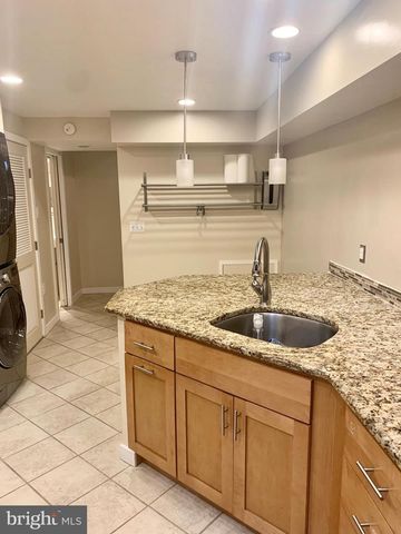 838 KATER ST, Philadelphia, PA 19147