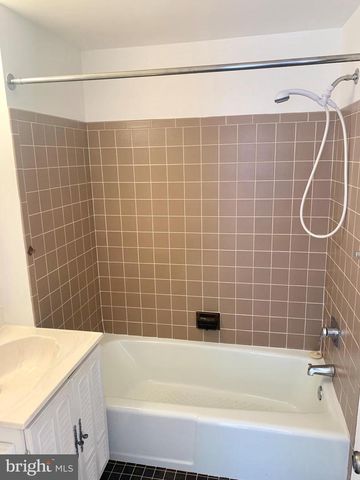 838 KATER ST, Philadelphia, PA 19147