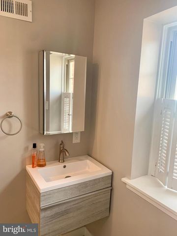 838 KATER ST, Philadelphia, PA 19147