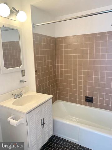 838 KATER ST, Philadelphia, PA 19147