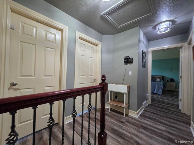 5150 W Carpenter Road, Flint, MI 48504