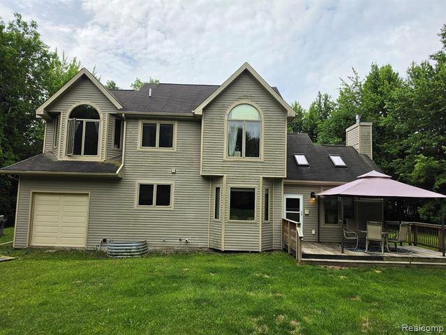 5150 W Carpenter Road, Flint, MI 48504