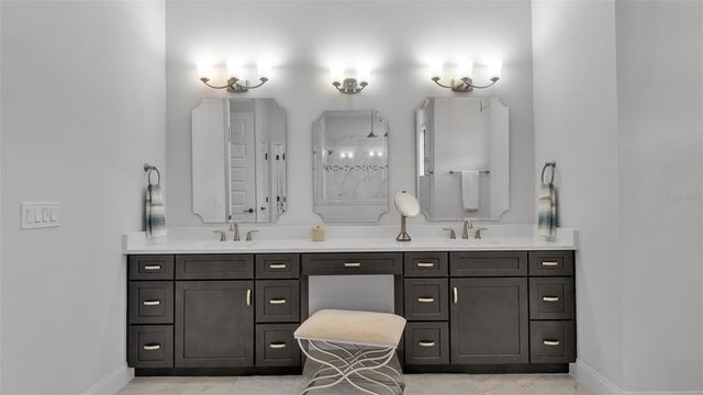 2668 DELPHI HILLS COURT, Lakeland, FL 33812