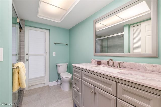 9968 Treasure Cay LN, Bonita Springs, FL 34135