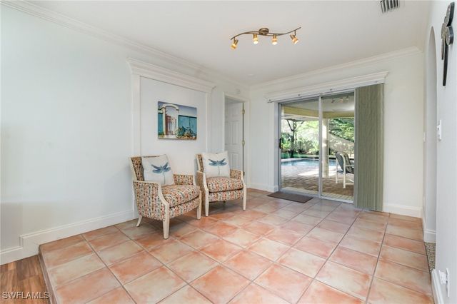 9968 Treasure Cay LN, Bonita Springs, FL 34135