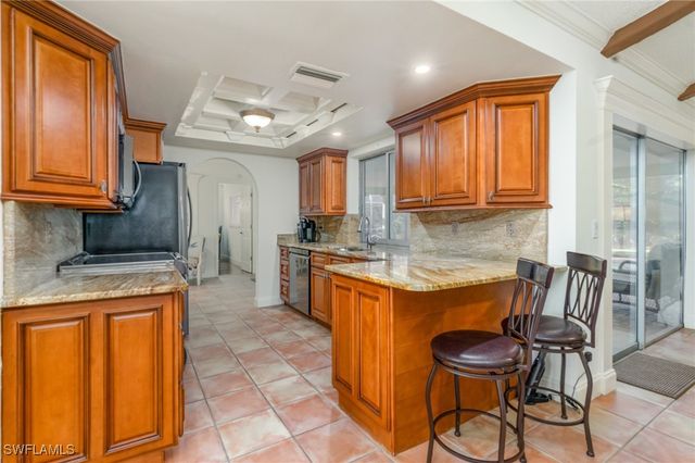 9968 Treasure Cay LN, Bonita Springs, FL 34135