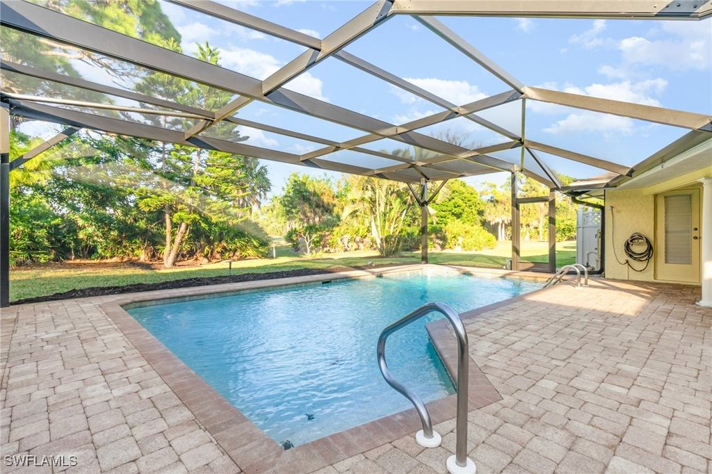9968 Treasure Cay LN, Bonita Springs, FL 34135