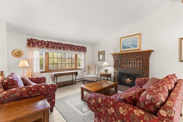 64 Rainbow Rd, Yarmouth, MA 02673