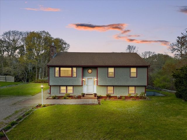 64 Rainbow Rd, Yarmouth, MA 02673