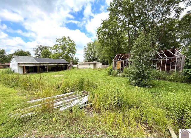 2130 Husband Road, Paducah, KY 42003