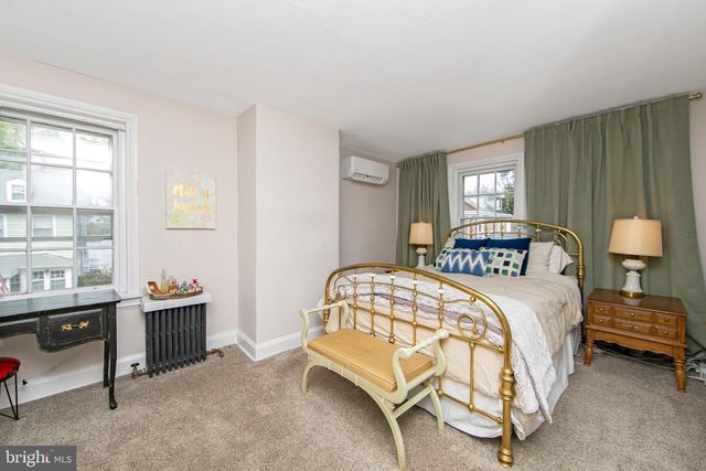 303 VAN SCIVER ST, Beverly, NJ 08010