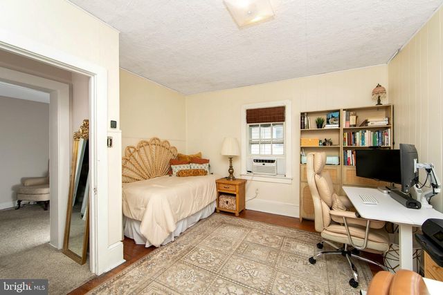 303 VAN SCIVER ST, Beverly, NJ 08010