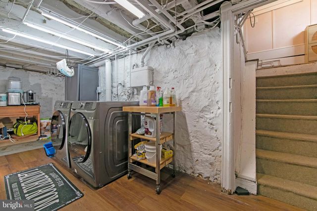 303 VAN SCIVER ST, Beverly, NJ 08010
