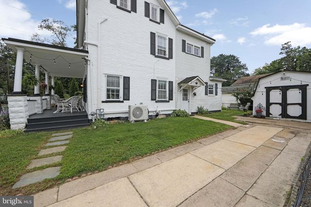 303 VAN SCIVER ST, Beverly, NJ 08010