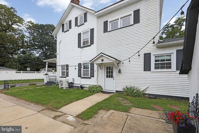 303 VAN SCIVER ST, Beverly, NJ 08010