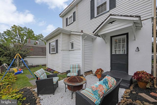 303 VAN SCIVER ST, Beverly, NJ 08010