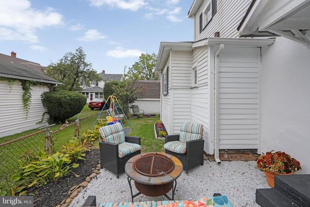 303 VAN SCIVER ST, Beverly, NJ 08010