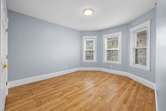 25 Howes St. 2, Boston, MA 02125