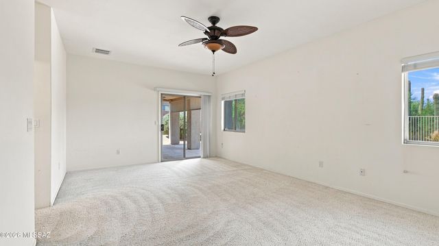 8005 N Iron Ridge Drive, Tucson, AZ 85743