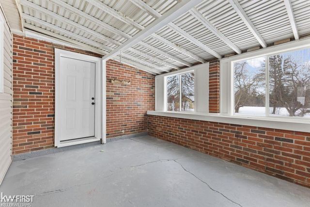 4191 E Hill Road, Grand Blanc Twp, MI 48439