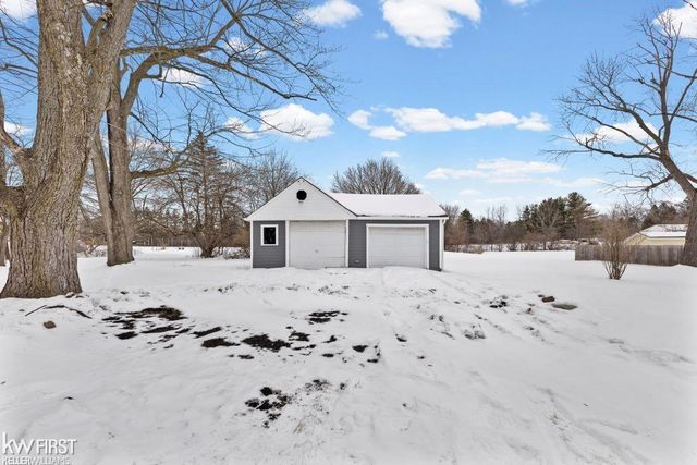 4191 E Hill Road, Grand Blanc Twp, MI 48439