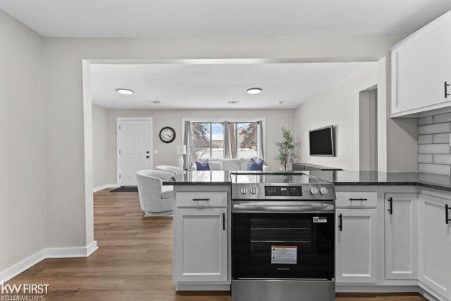 4191 E Hill Road, Grand Blanc Twp, MI 48439