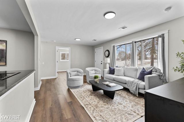 4191 E Hill Road, Grand Blanc Twp, MI 48439