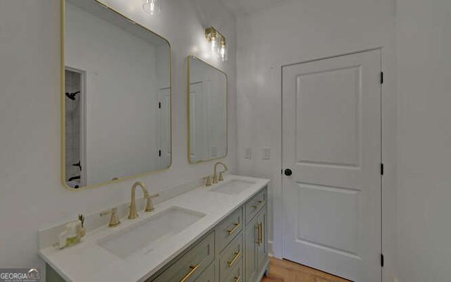 71 Crestwood Drive, Hartwell, GA 30643