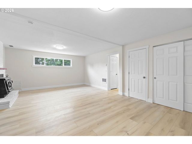 15300 Ne 39TH St, Vancouver, WA 98682