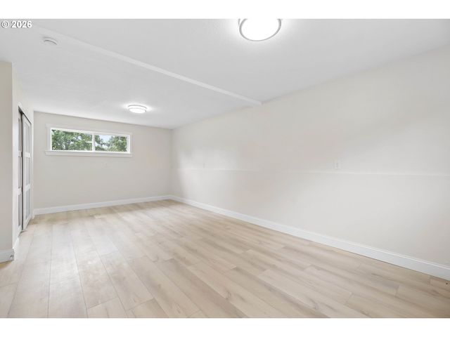 15300 Ne 39TH St, Vancouver, WA 98682