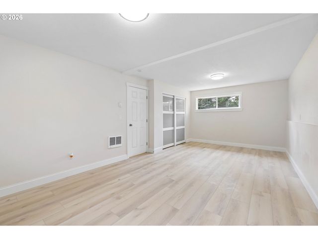 15300 Ne 39TH St, Vancouver, WA 98682