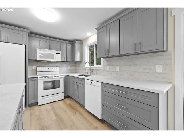 15300 Ne 39TH St, Vancouver, WA 98682