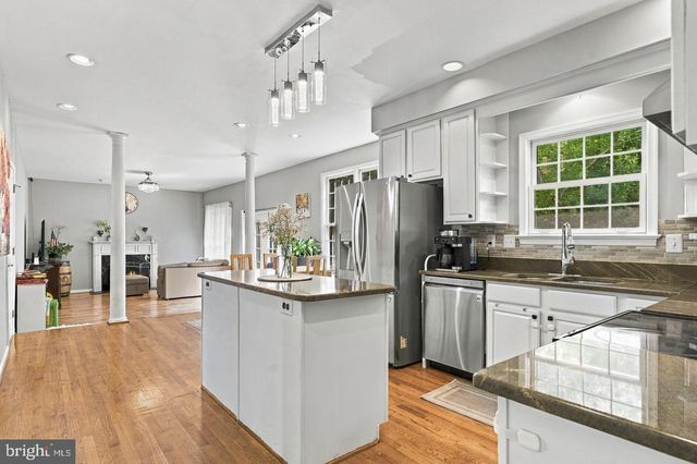 11624 CYGNET DR, Waldorf, MD 20601