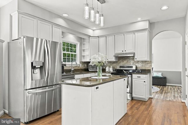 11624 CYGNET DR, Waldorf, MD 20601