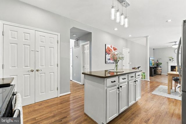 11624 CYGNET DR, Waldorf, MD 20601