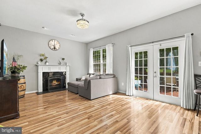 11624 CYGNET DR, Waldorf, MD 20601