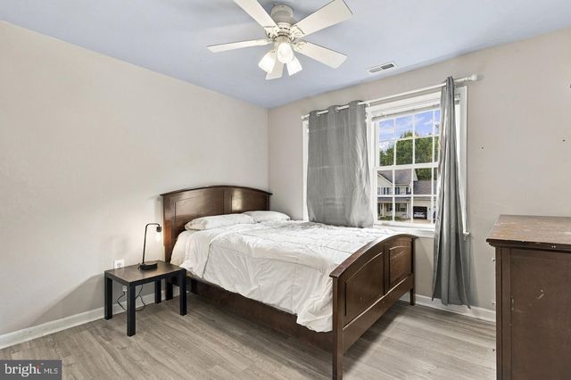 11624 CYGNET DR, Waldorf, MD 20601