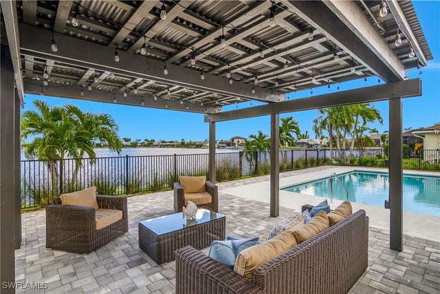 5015 Skyline BLVD, Cape Coral, FL 33914