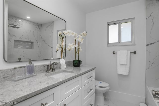 5015 Skyline BLVD, Cape Coral, FL 33914