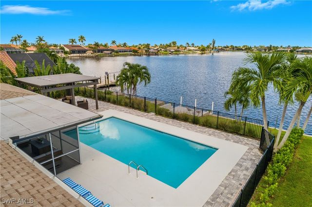 5015 Skyline BLVD, Cape Coral, FL 33914
