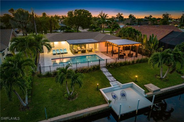 5015 Skyline BLVD, Cape Coral, FL 33914