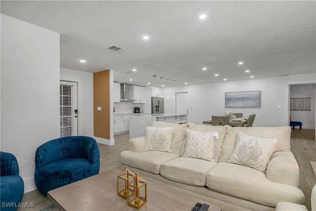 5015 Skyline BLVD, Cape Coral, FL 33914