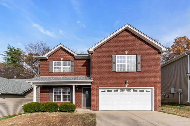 208 Dimaggio Dr, Springfield, TN 37172