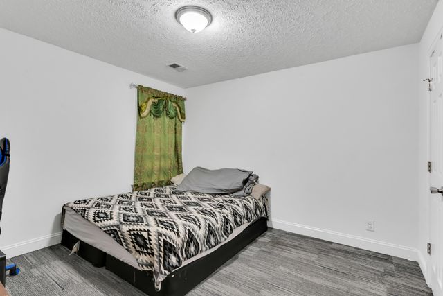 208 Dimaggio Dr, Springfield, TN 37172