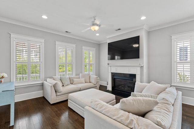 1675 Pierce Street, Daniel Island, SC 29492