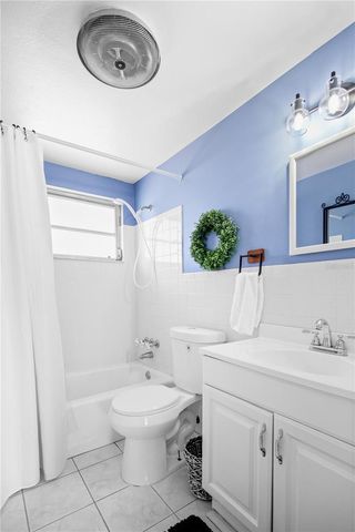 180 E HORTON AVENUE, Englewood, FL 34223